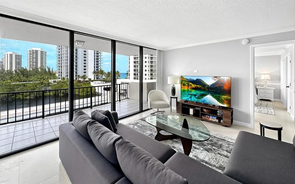 4200 Ocean Drive #2-506 Singer Island, FL 33404