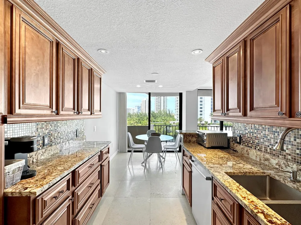 4200 Ocean Drive #2-506 Singer Island, FL 33404