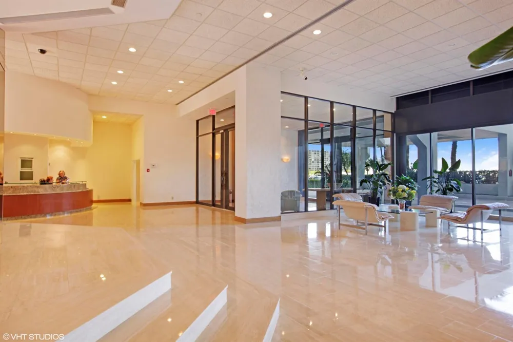 100 Lakeshore Drive #957 North Palm Beach, FL 33408