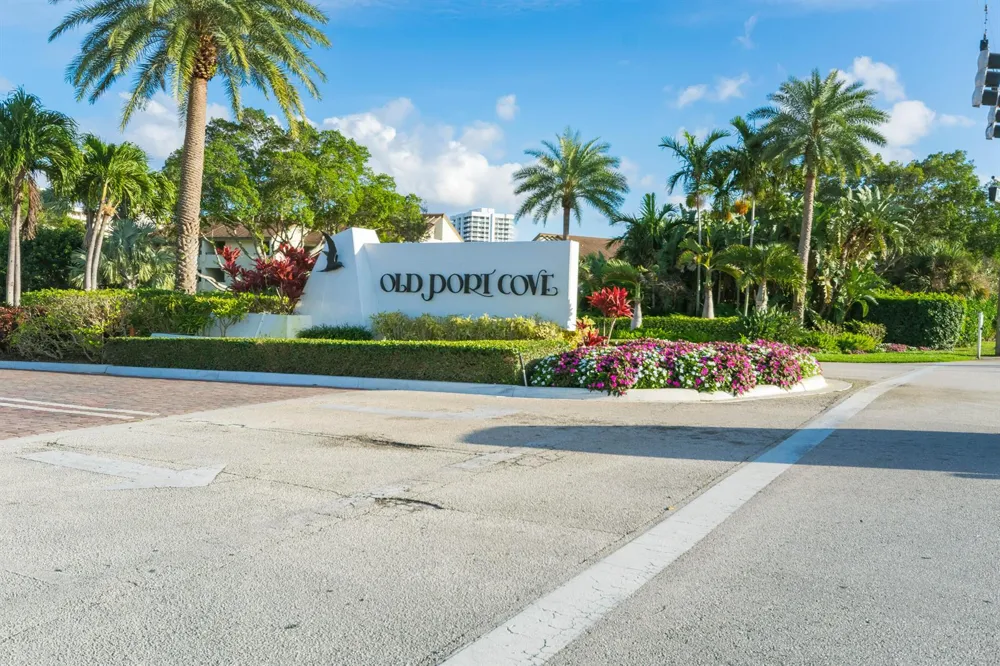 100 Lakeshore Drive #957 North Palm Beach, FL 33408