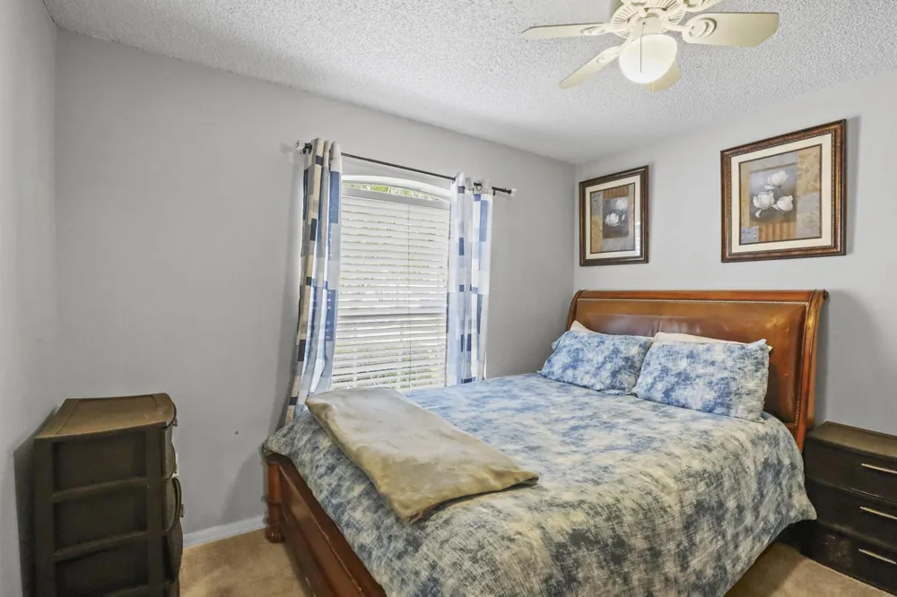 2631 12th Square SW Vero Beach, FL 32968