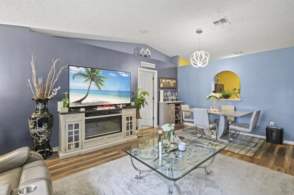 2631 12th Square SW Vero Beach, FL 32968