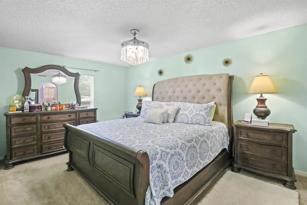 2631 12th Square SW Vero Beach, FL 32968