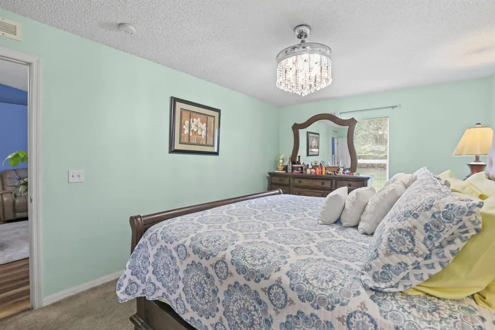 2631 12th Square SW Vero Beach, FL 32968