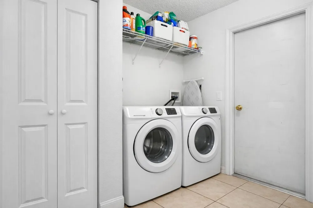 2631 12th Square SW Vero Beach, FL 32968
