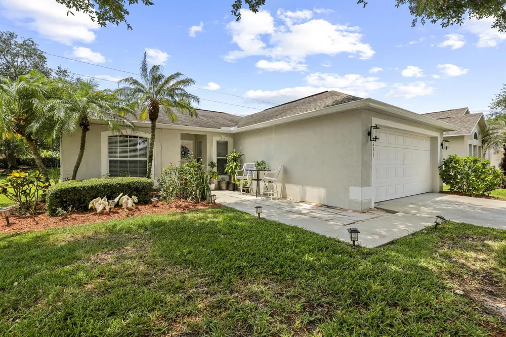 2631 12th Square SW Vero Beach, FL 32968