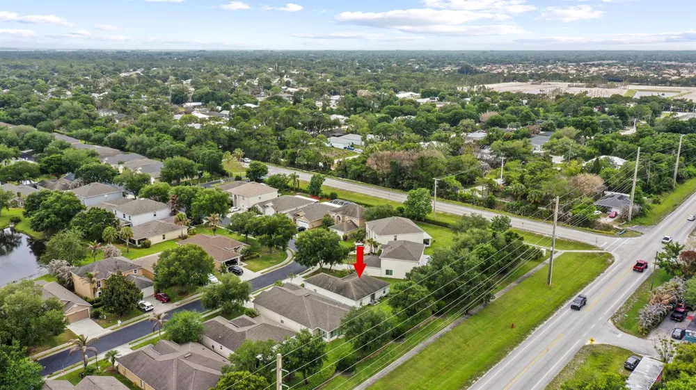 2631 12th Square SW Vero Beach, FL 32968