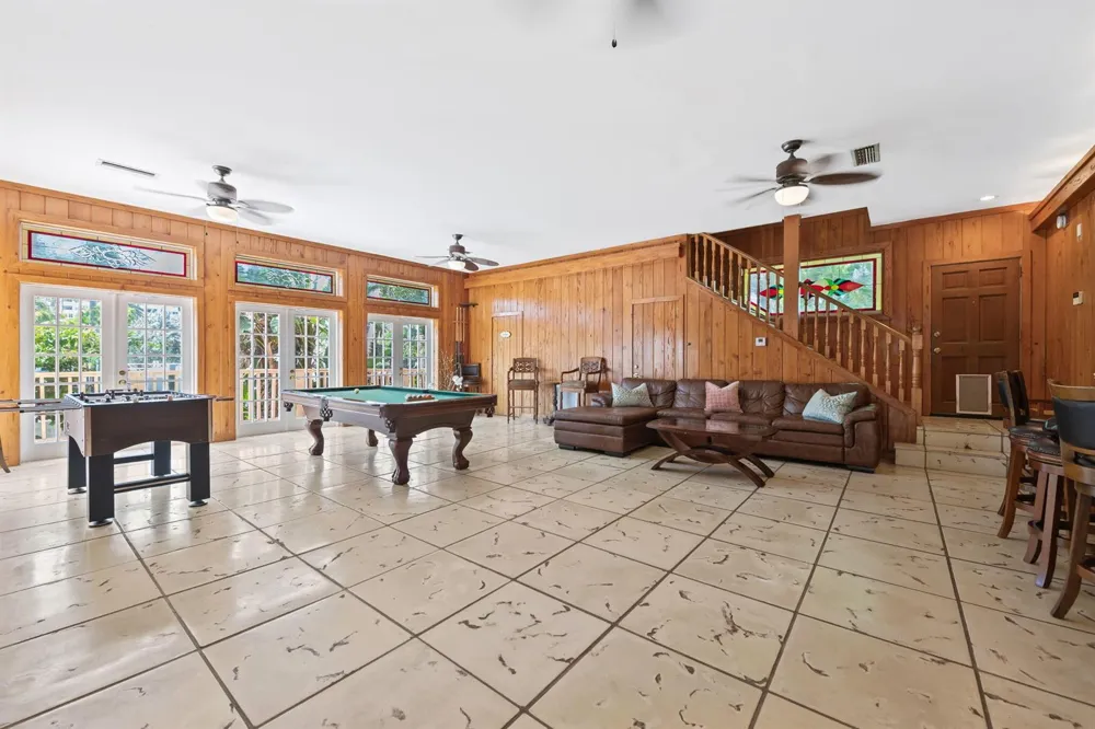 2400 Delmar Place Fort Lauderdale, FL 33301