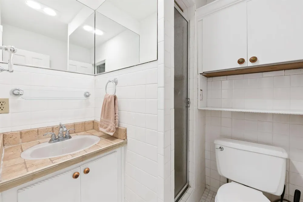 2400 Delmar Place Fort Lauderdale, FL 33301