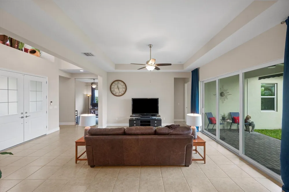 5919 Jasmine Lane Westlake, FL 33470