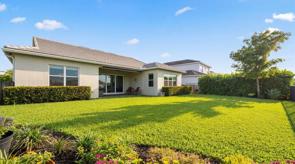 5919 Jasmine Lane Westlake, FL 33470