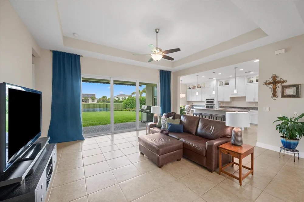 5919 Jasmine Lane Westlake, FL 33470