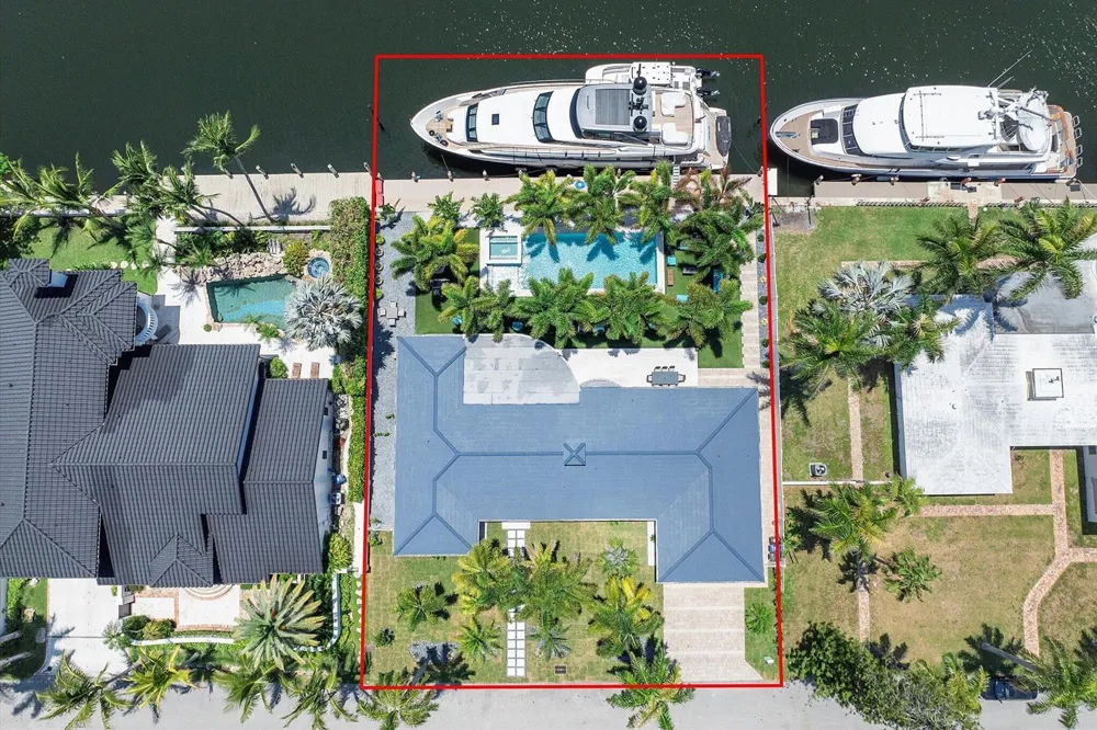 207 Royal Palm Drive Fort Lauderdale, FL 33301
