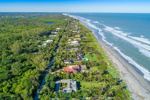 5 Beach Road