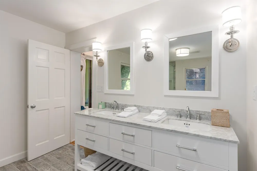 5 Beach Road Hobe Sound, FL 33455