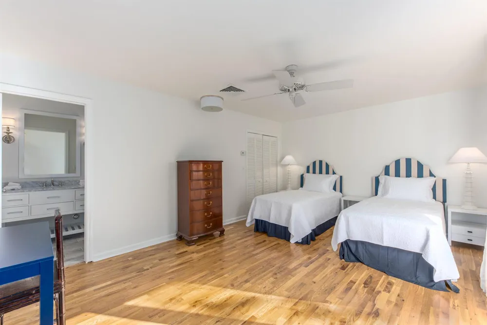 5 Beach Road Hobe Sound, FL 33455