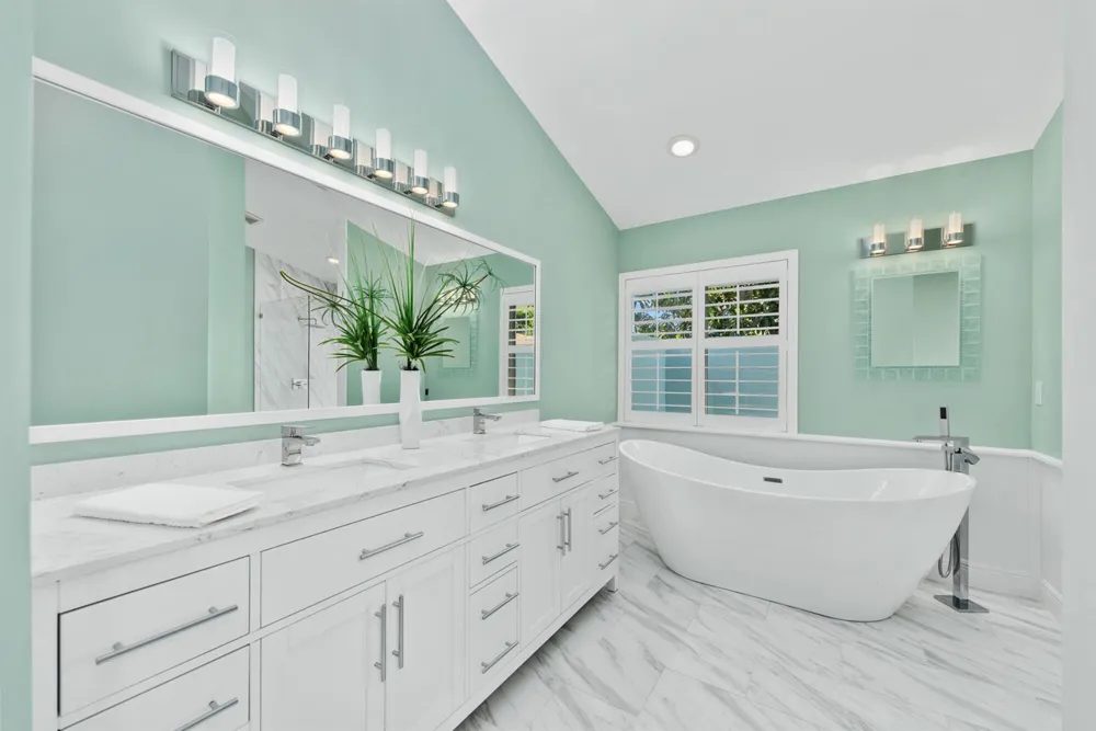 490 Mars Way Juno Beach, FL 33408