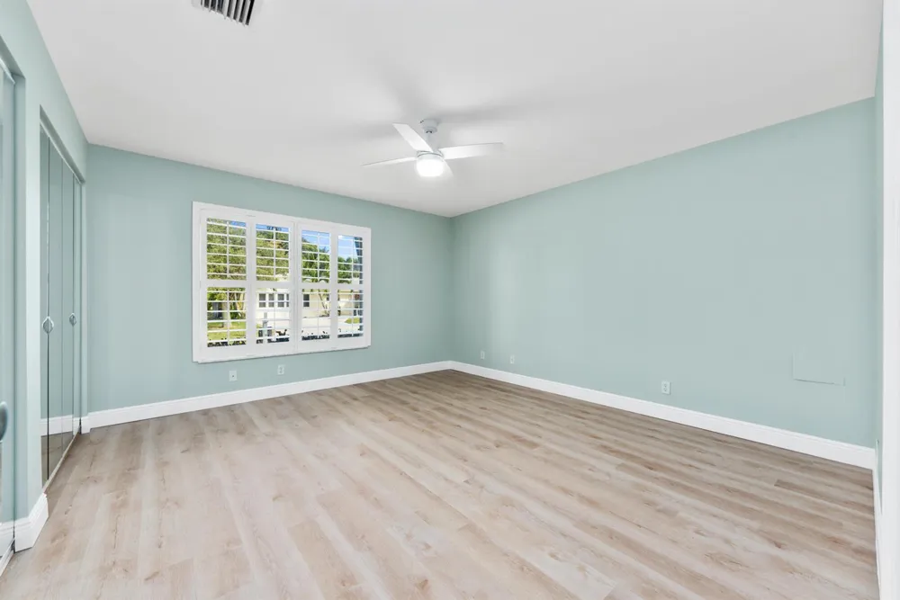490 Mars Way Juno Beach, FL 33408