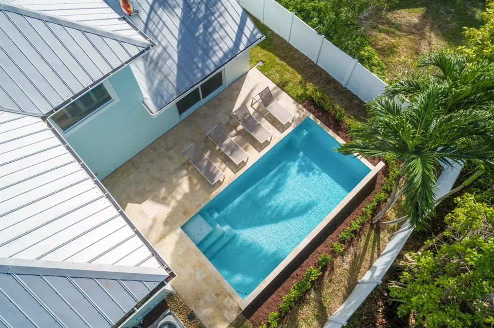 490 Mars Way Juno Beach, FL 33408