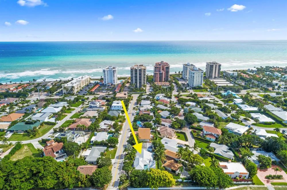490 Mars Way Juno Beach, FL 33408