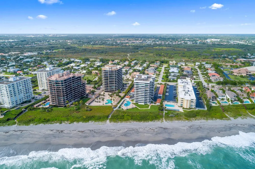 490 Mars Way Juno Beach, FL 33408