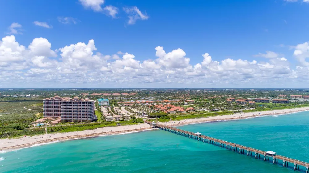 490 Mars Way Juno Beach, FL 33408