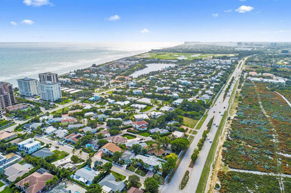 490 Mars Way Juno Beach, FL 33408