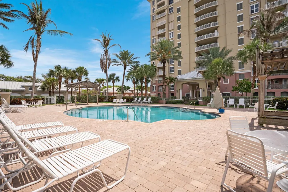 3702 Hwy A1a #801 Hutchinson Island, FL 34949