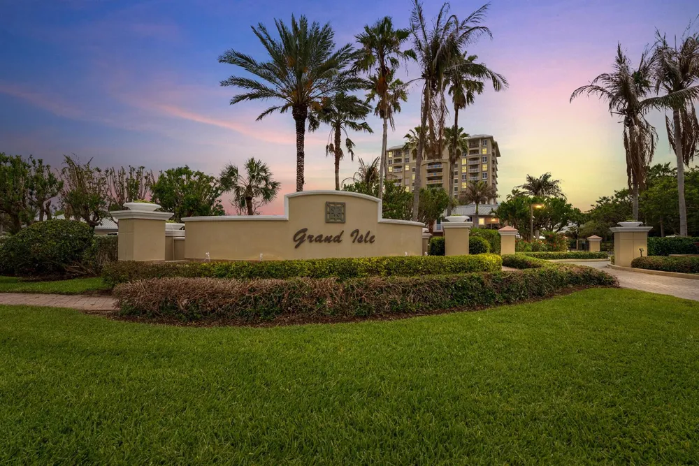 3702 Hwy A1a #801 Hutchinson Island, FL 34949