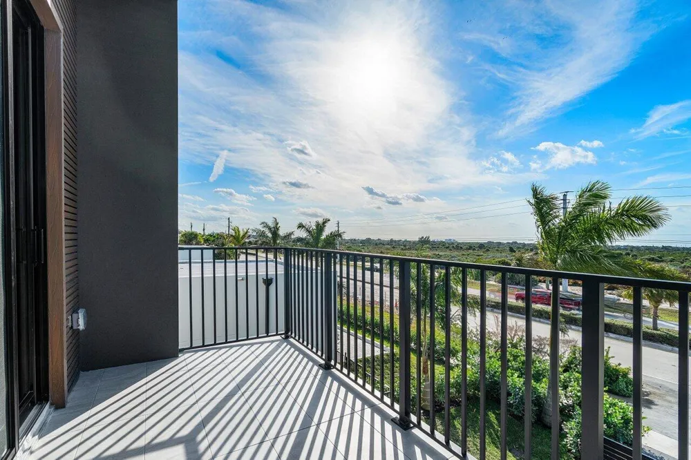 13440 Us Highway 1 Juno Beach, FL 33408