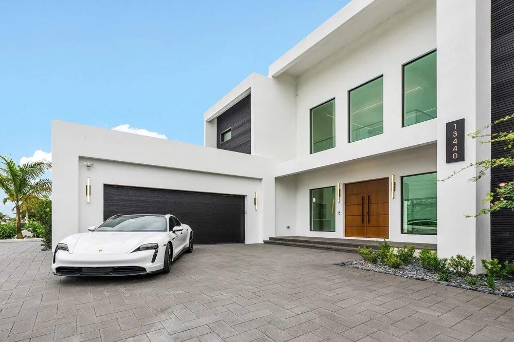 13440 Us Highway 1 Juno Beach, FL 33408