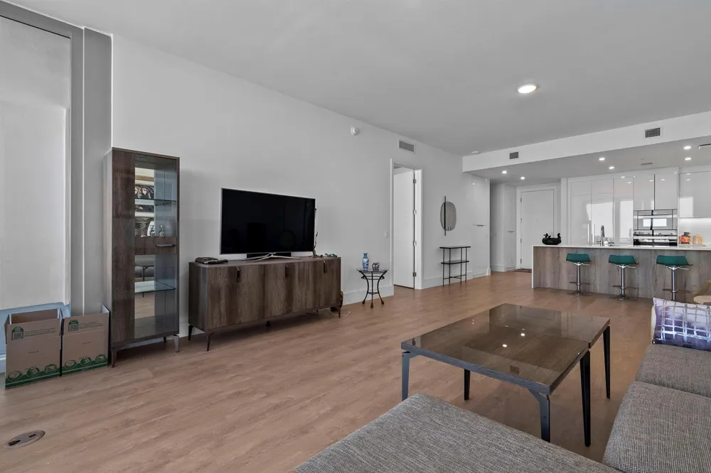 220 Lake Shore Drive #1913 Lake Park, FL 33403