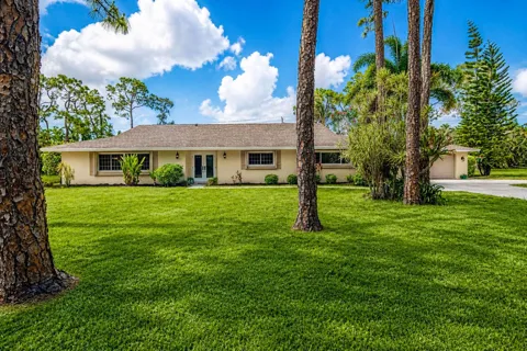 13502 Brynwood Lane