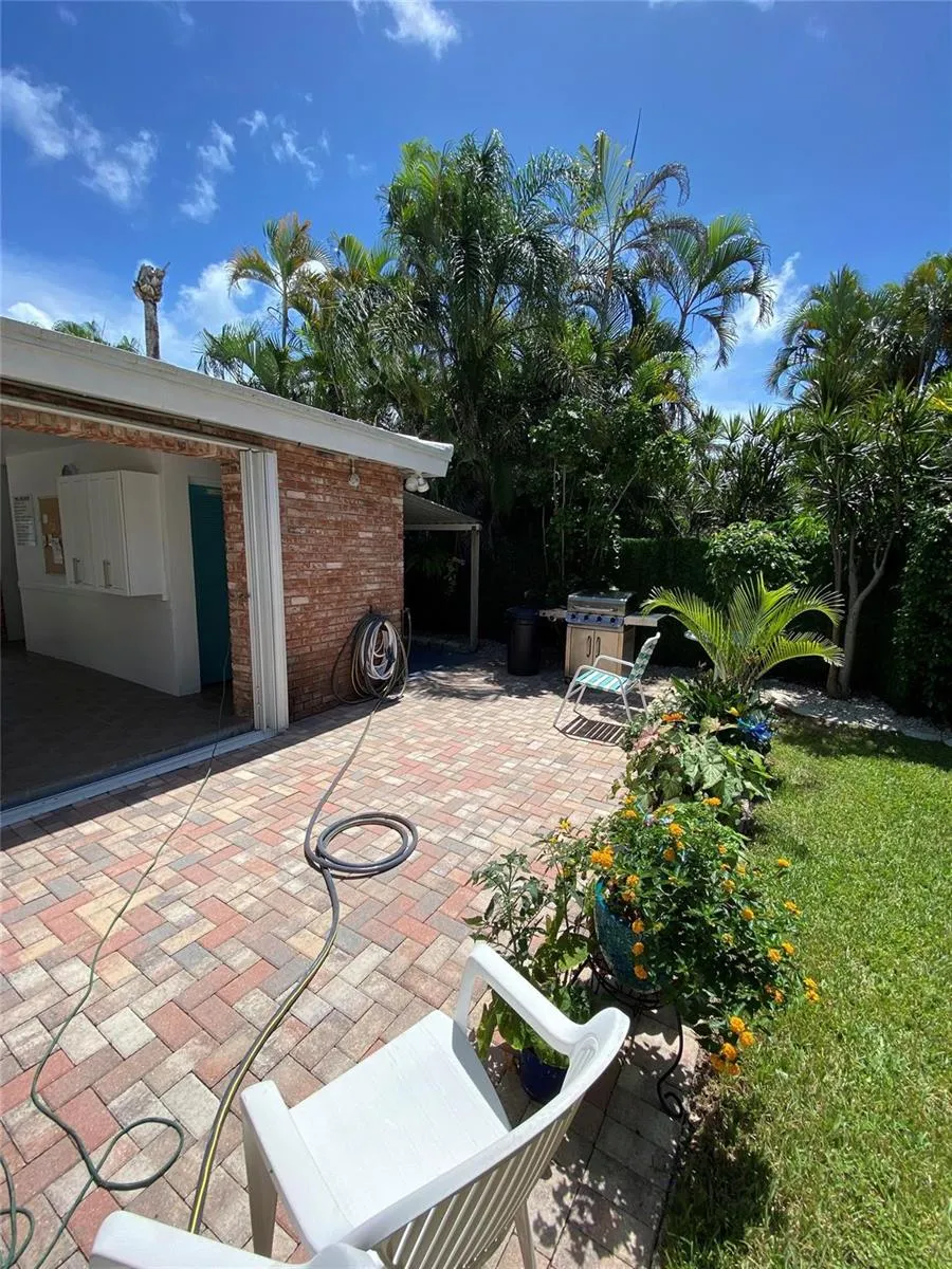 224 Hibiscus Avenue #260 Lauderdale By The Sea, FL 33308