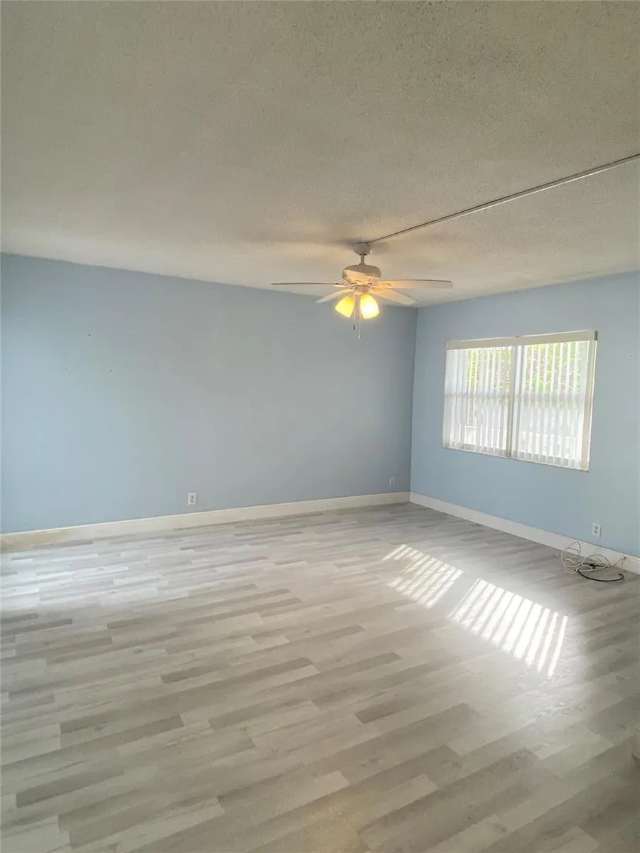 224 Hibiscus Avenue #260 Lauderdale By The Sea, FL 33308