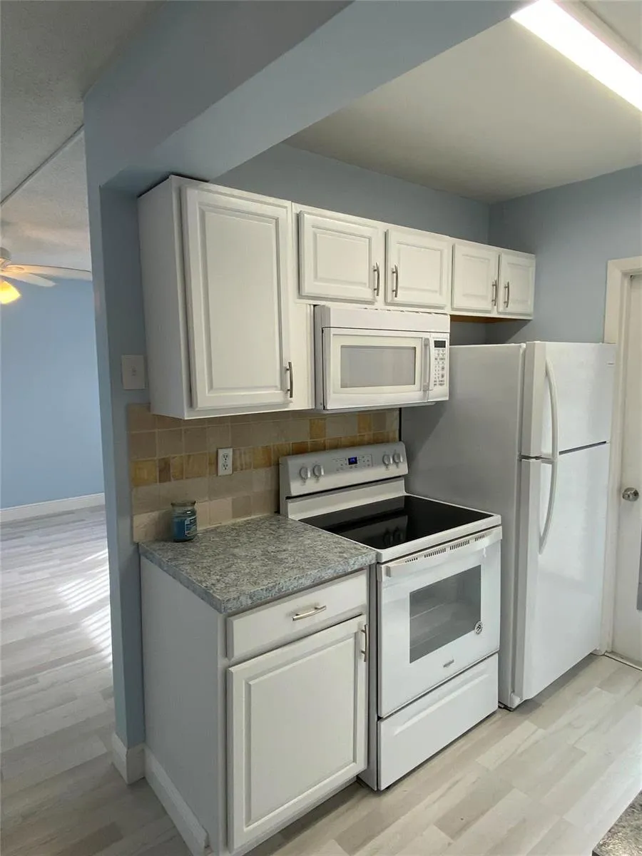 224 Hibiscus Avenue #260 Lauderdale By The Sea, FL 33308
