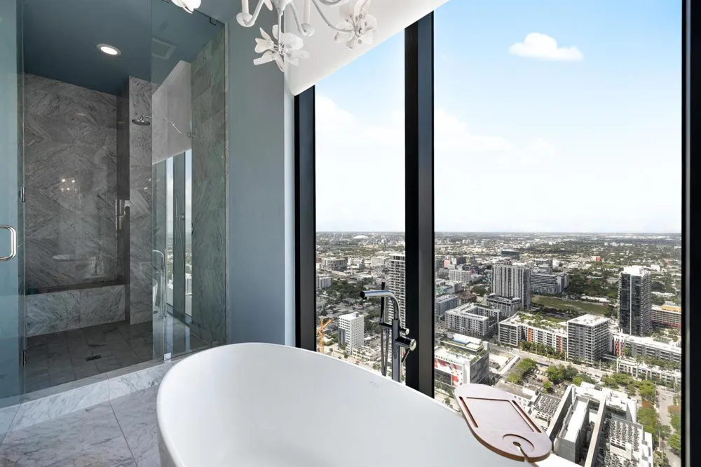 480 NE 31st Street #Ph5104 Miami, FL 33137