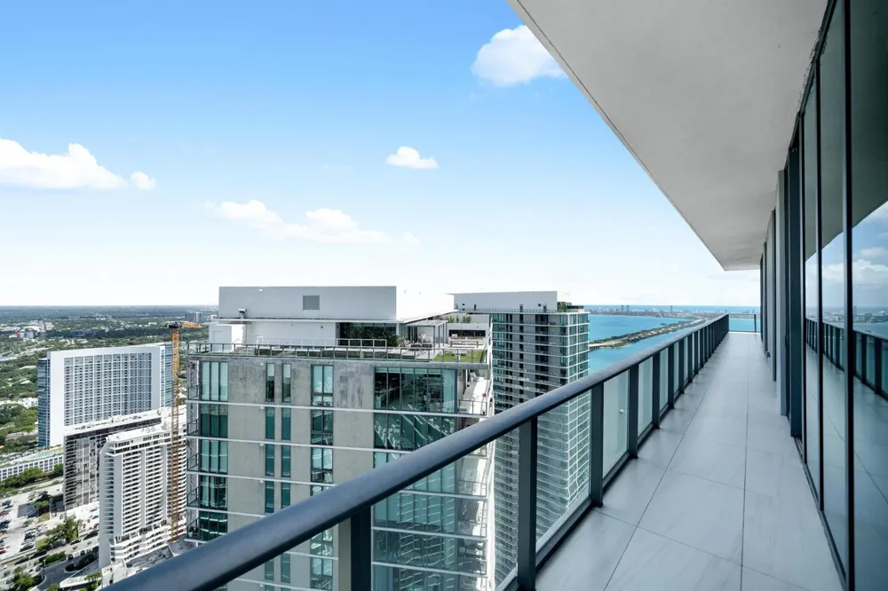 480 NE 31st Street #Ph5104 Miami, FL 33137