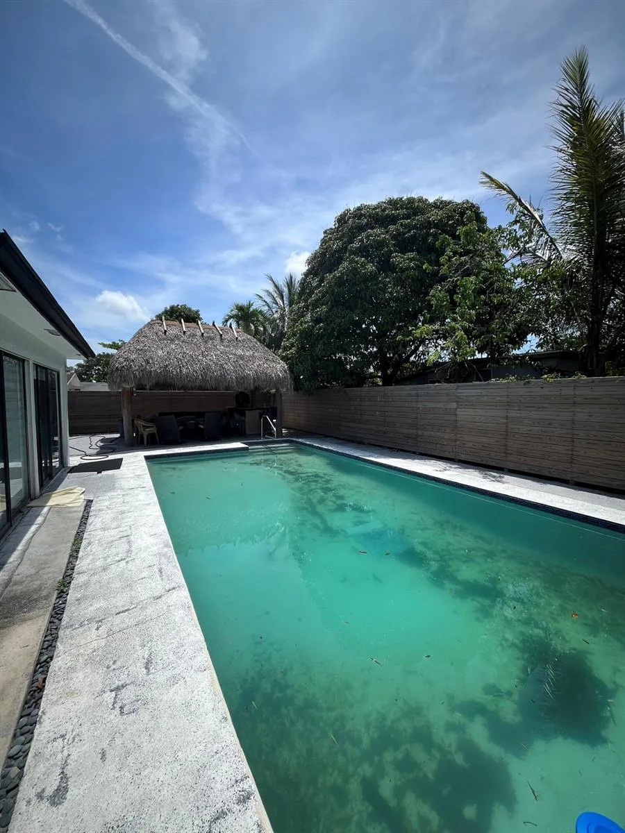 6800 SW 7th Place North Lauderdale, FL 33068