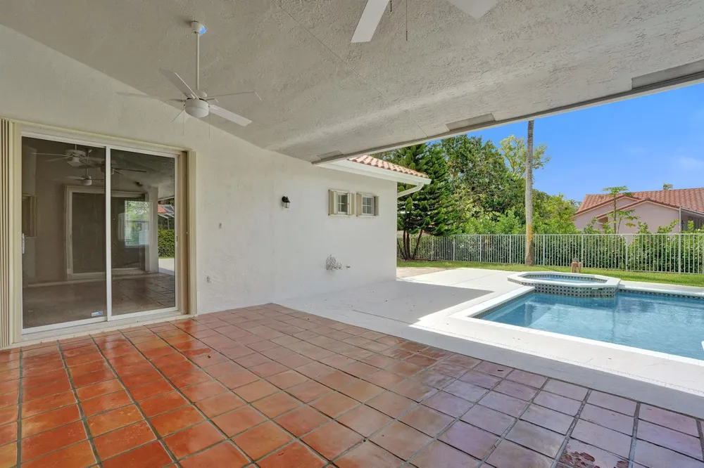 10304 NW 50th Court Coral Springs, FL 33076