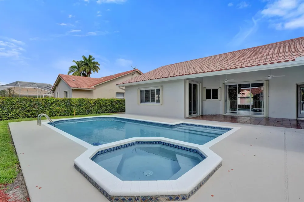 10304 NW 50th Court Coral Springs, FL 33076