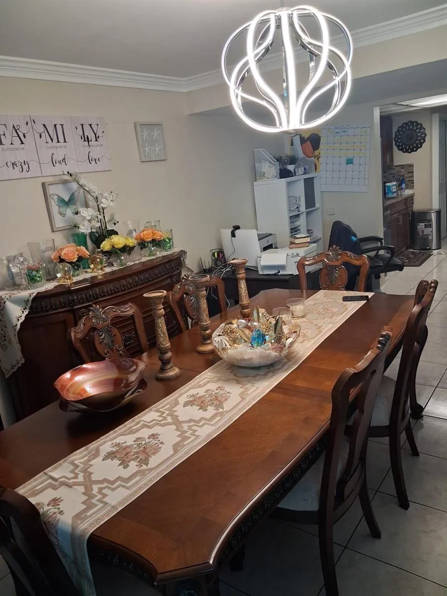 9752 NW 37th Street #7g Sunrise, FL 33351