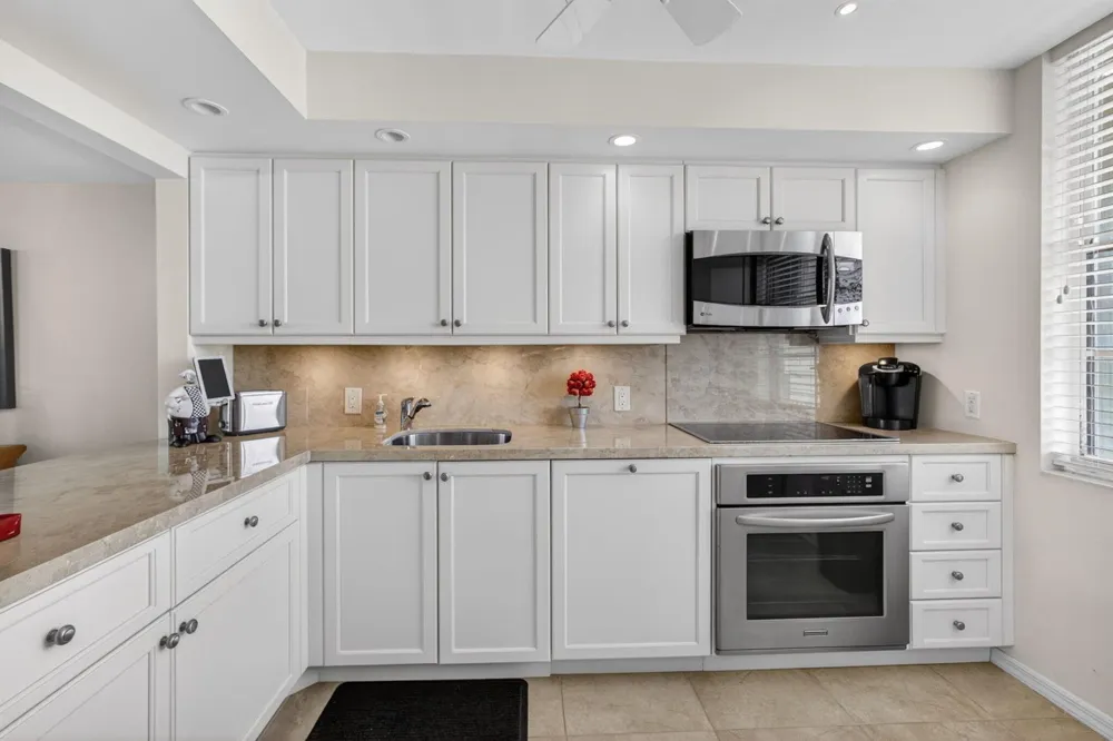 840 Ocean Drive #406 Juno Beach, FL 33408