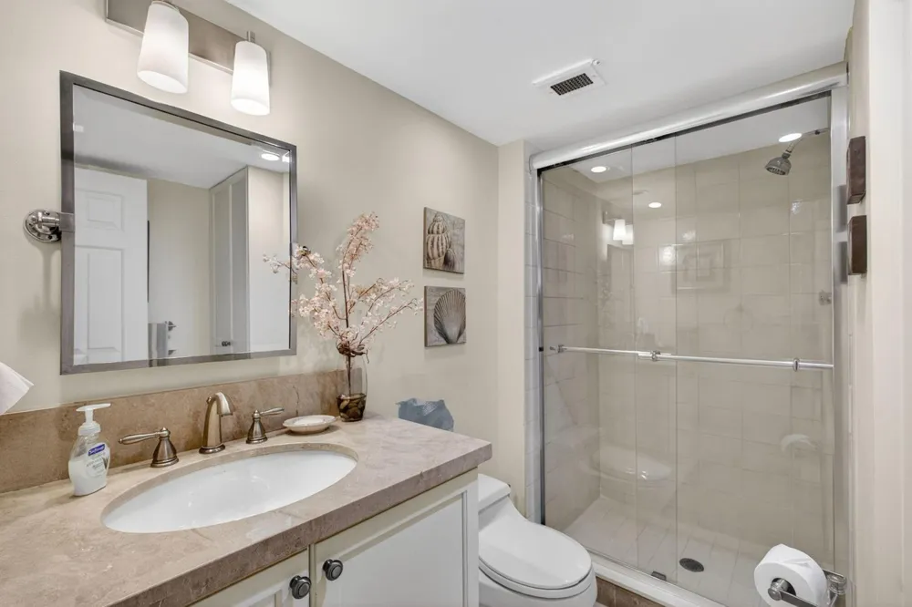 840 Ocean Drive #406 Juno Beach, FL 33408