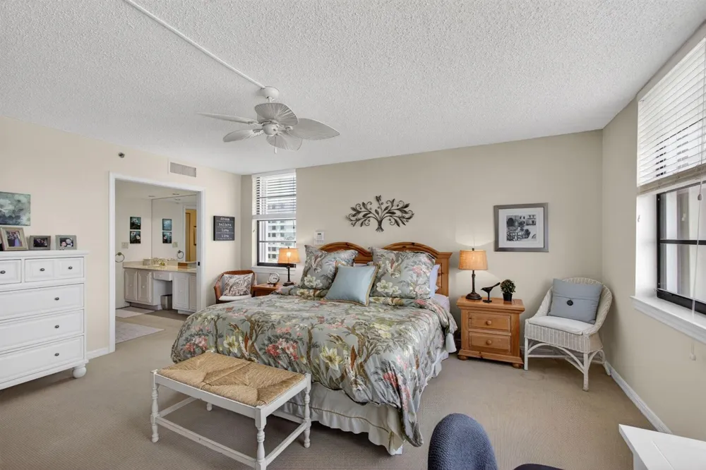 840 Ocean Drive #406 Juno Beach, FL 33408