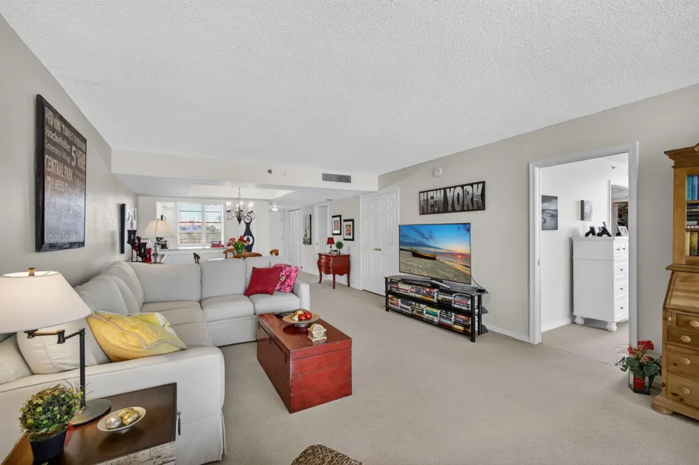 840 Ocean Drive #406 Juno Beach, FL 33408