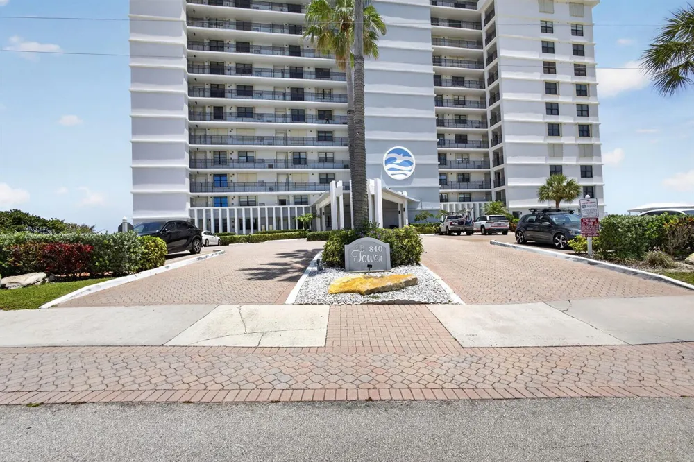 840 Ocean Drive #406 Juno Beach, FL 33408
