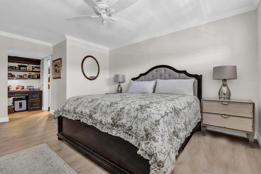 3050 NE 48th Court #305 Lighthouse Point, FL 33064
