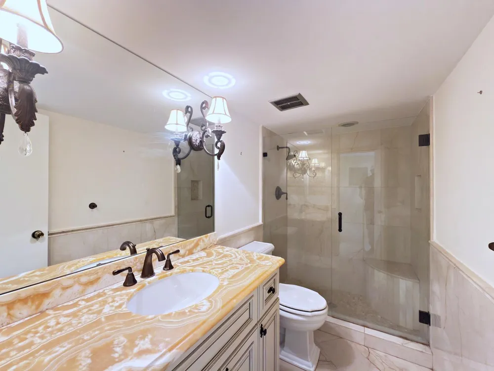 3546 S Ocean Boulevard #410 South Palm Beach, FL 33480