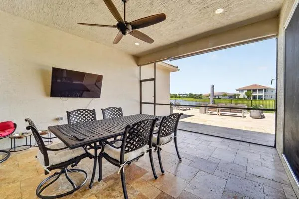 15804 Goldfinch Circle Westlake, FL 33470